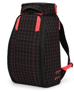 D_b_ Hugger Backpack 30L - Coral Flash
