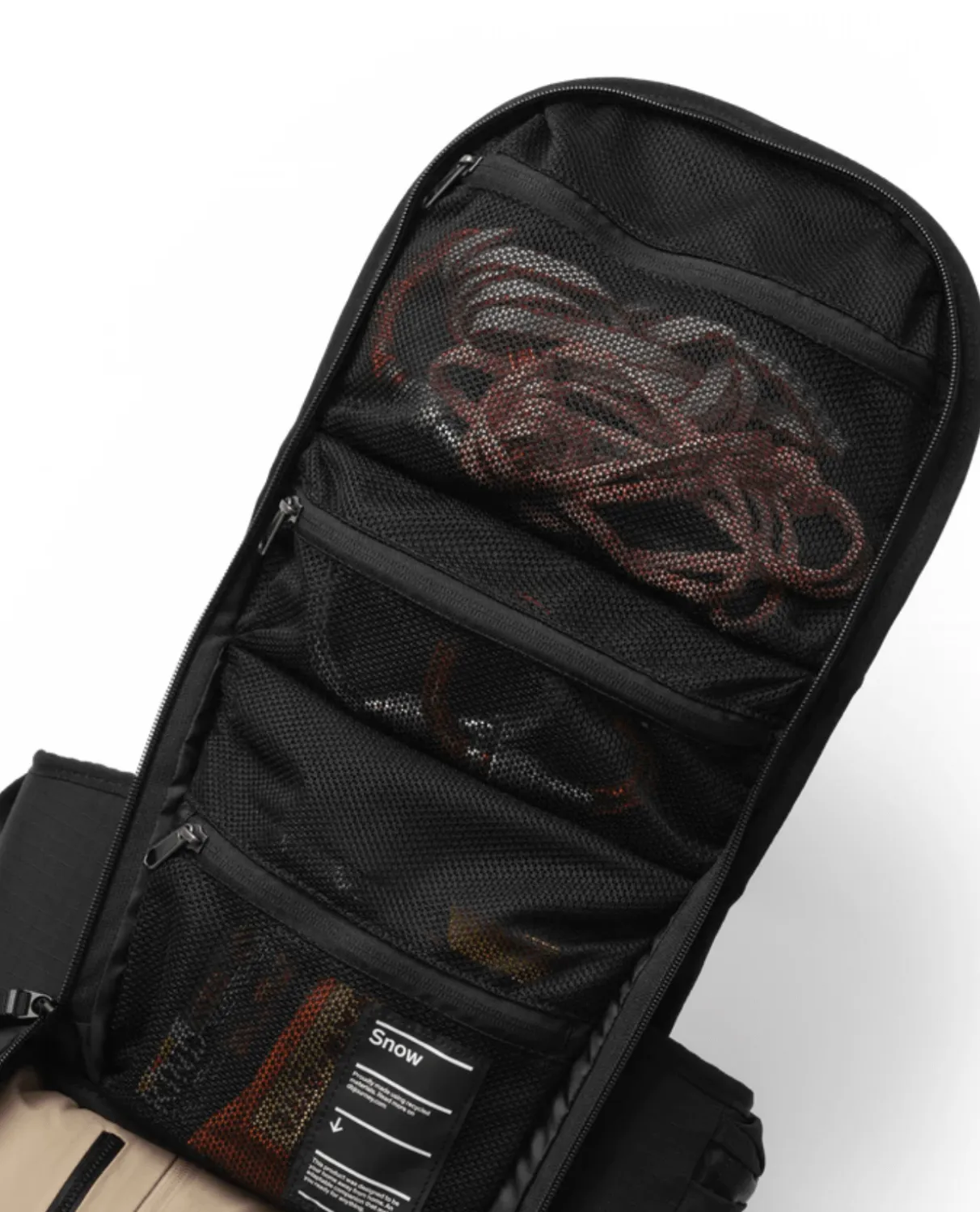 D_b_ Snow Pro Backpack 32L - Coral Flash