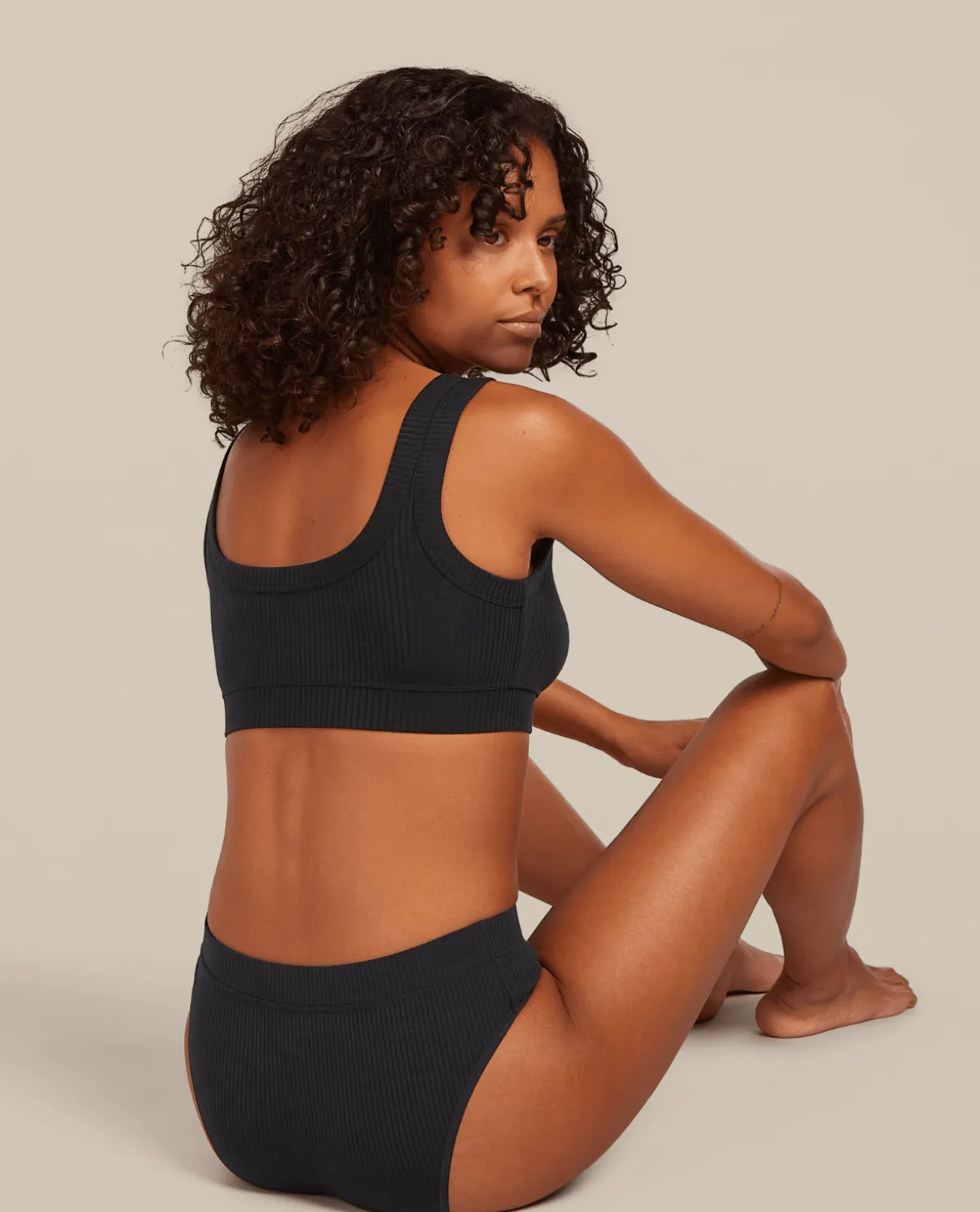 Icebreaker Women's Merino Blend Rib Lotus Bra - Black