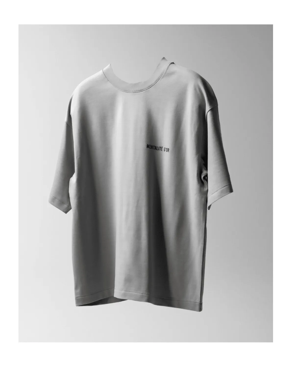 Mentalité d´Or Curve T-Shirt - Mist